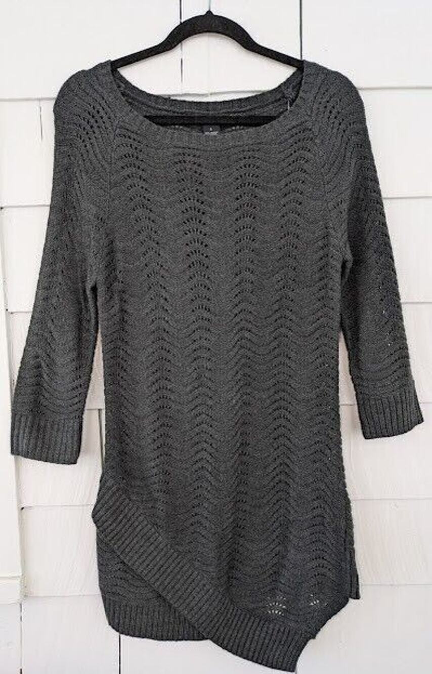 Design History Women's Size Small Tunic Sweater ~ Gray Open Knit Asymmetric Hem
